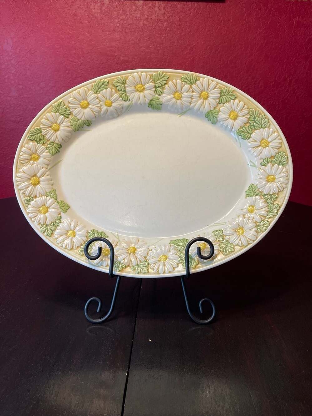 Vintage Metlox Poppytrail Sculptured Daisy 14-inch Oval Serving Platter